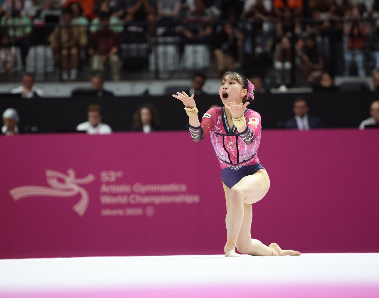 Twist Princess Triumphs in Floor Exercise at the 2025 Jakarta Gymnastics